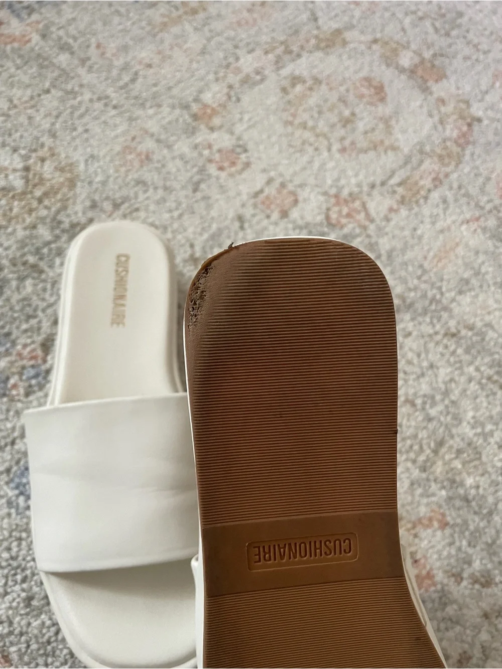 Cushionaire ivory slides